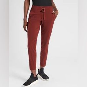 Athleta midtown ankle pant
